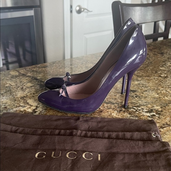 Gucci Glossy Purple Heels - Picture 7 of 7
